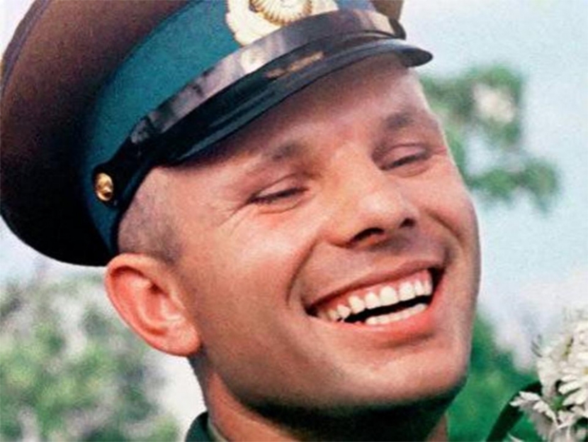 Юрий Алексеевич Гагарин – первый космонавт